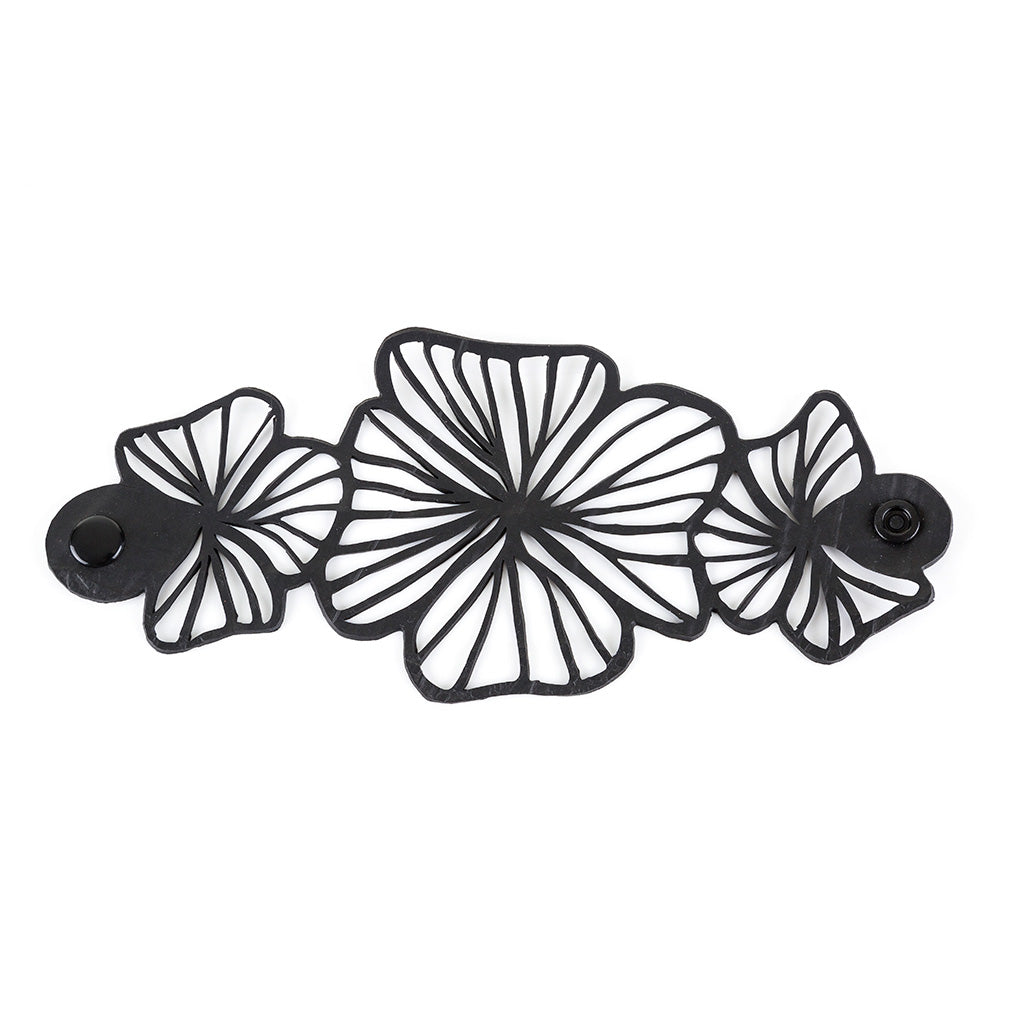 Canna Upcycled Flower Bracelet by Paguro Upcycle