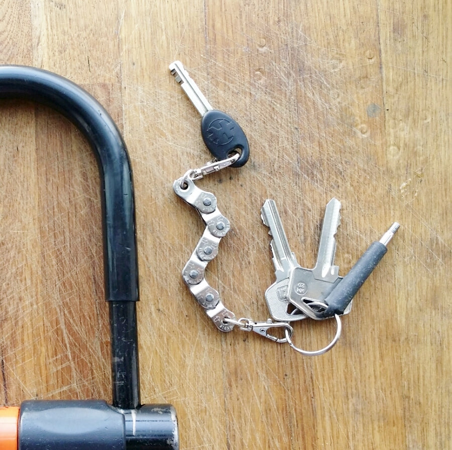 Paguro Upcycle recycled bike chain keyring perfect gift for cyclists